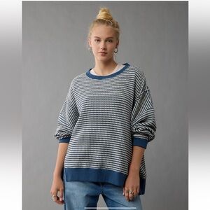 American Eagle Hug Waffle Sweatshirt